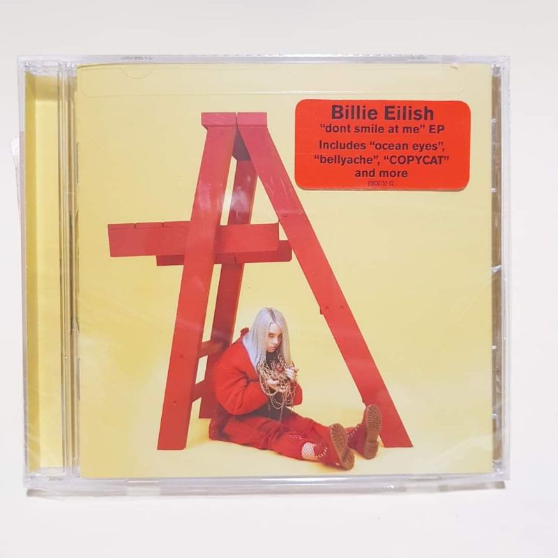 Billie Eilish dont smile at me Mới