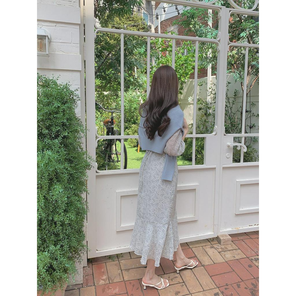 Đầm Voan Hoa Xếp Ly Cổ V Ngắn Tay Thời Trang Sành Điệu 63964