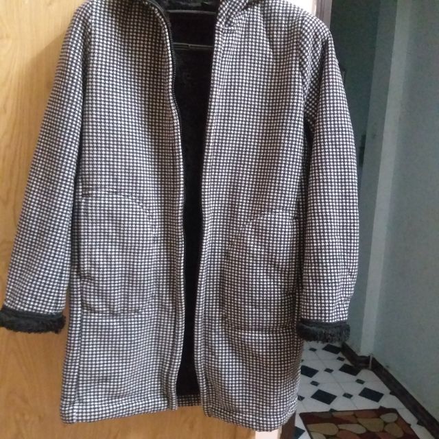 Áo dạ dáng dài
