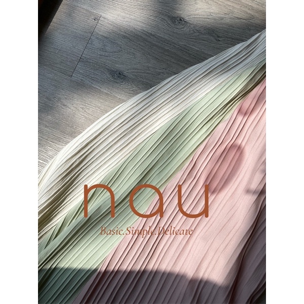 Đầm 2 dây xoắn vải gân dáng midi