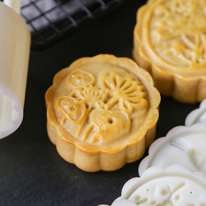Khuôn Làm Bánh Trung Thu 100g Kèm 6 Con Dấu Hình Hoa Diy
