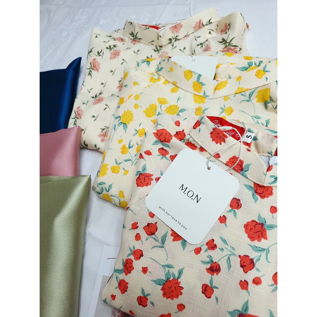 Áo Dài Hoa Nhí Cho Bé Gái Và Mẹ Hạ Vy Hoa Vàng MON