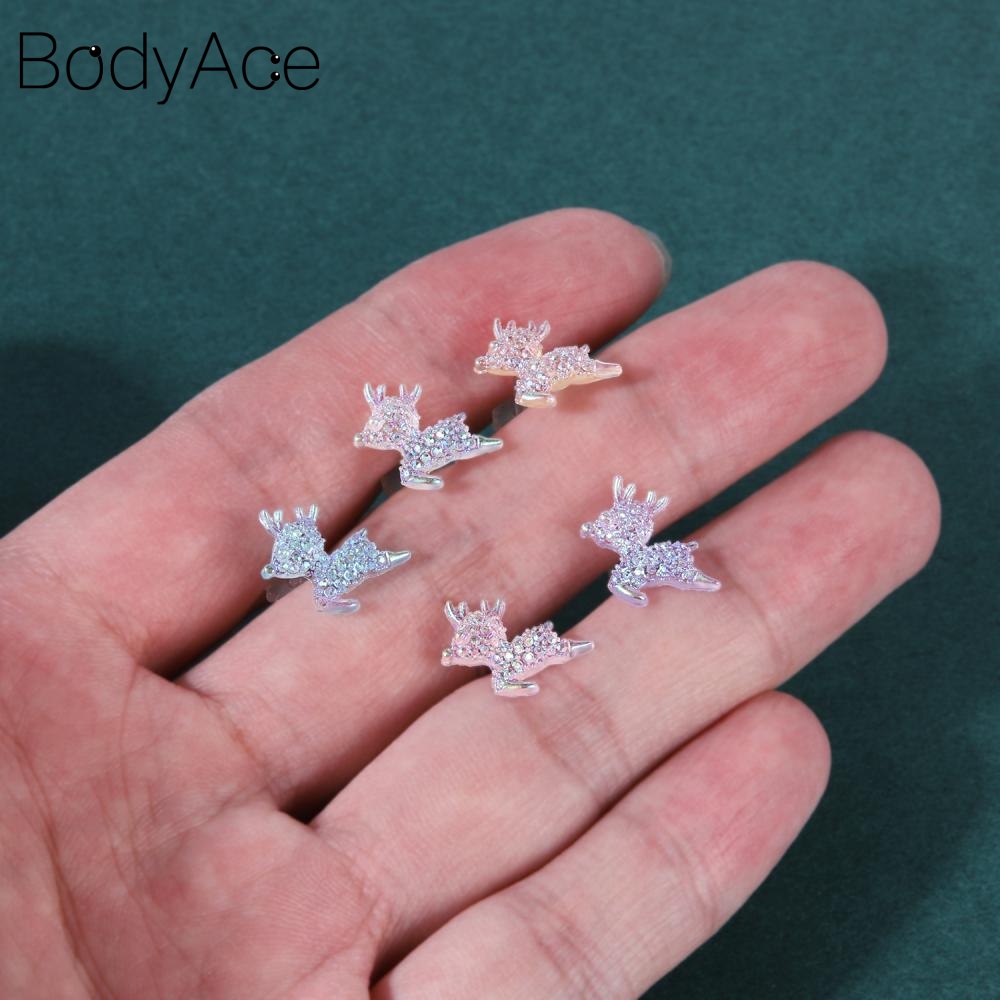 1 Đôi Khuyên Tai Nhựa Trong Suốt Hình Động Vật / Mặt Trăng / Trái Tim Dễ Thương