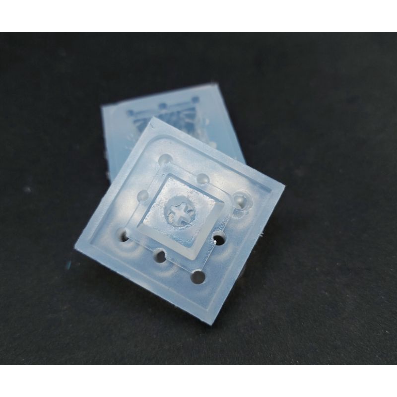 Khuôn silicon làm keycap Bara.