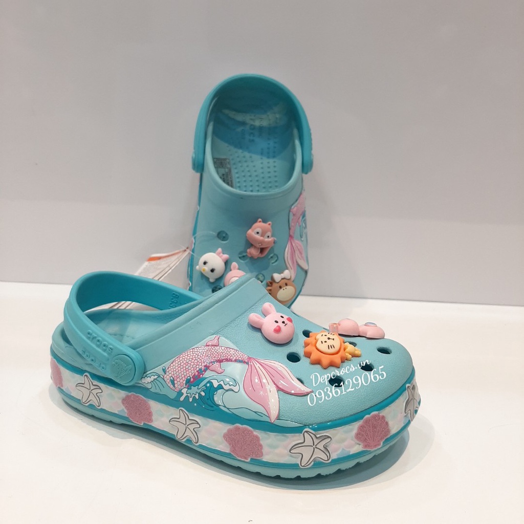 Dép sục crocs cho bé gái in hình tiên cá đuôi xanh ngọc dập nổi 3D cao cấp, dép crocs trẻ em - Crocs house