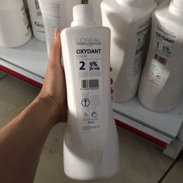 Oxy Loreal Trợ Nhuộm Tẩy Mở Biểu Bì Tóc Oxydant Creme 1000ml