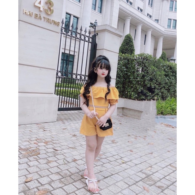 Set trễ vai 2 màu cho bé gái