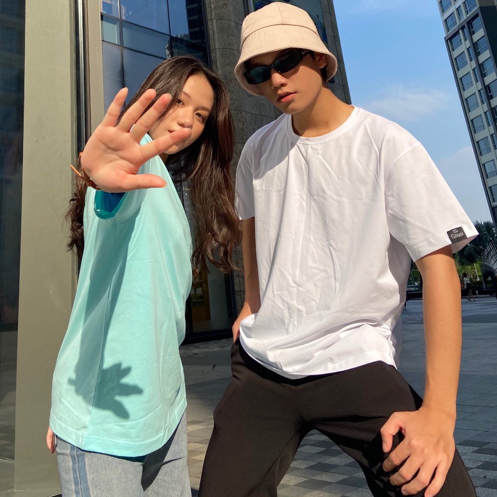 Áo phông nam nữ thun unisex trơn cotton cổ tròn tay lỡ form rộng oversize basic 1 màu đẹp cao cấp rẻ Giisel