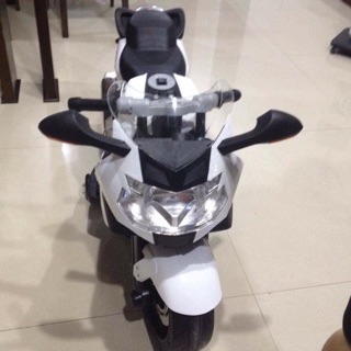 Xe moto điện BMW K1300S