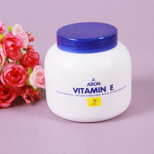 Kem Vitamin E 200gr Thái dưỡng âm, kem nẻ Vitamin E Aron nắp xanh Thái Lan [Chính Hãng] CS52