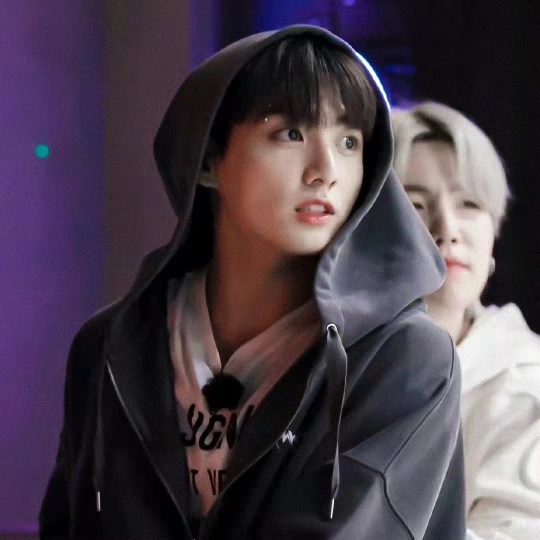 ÁO KHOÁC NỈ CÓ KHOÁ ZIP XÁM JUNGKOOK BTS KPOP ÁO IDOL áo khoác ngoài đẹp đi chơi đi dạo phố thời trang nam nữ