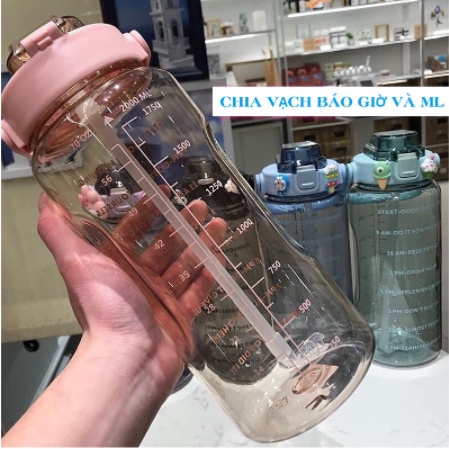 Bình Đựng Nước Cute Bụng Bự Dung Tích 1300ml Có Ống Hút Kèm Dây Đeo Cực Tiện Lợi Xinh Xắn Dễ Thương Tặng Kèm Sticker