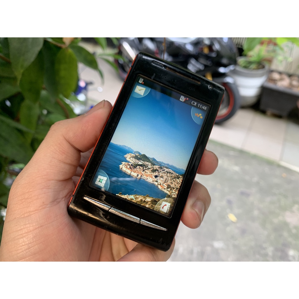 Điện thoại Sony Ericsson E15i (1965)