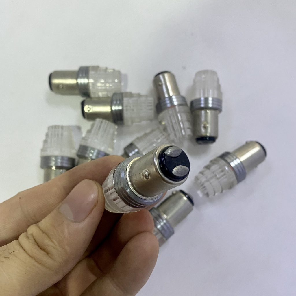 Nháy hậu 7 màu hình tháp siêu sáng siêu bền