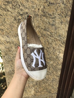 Giày ny thêu xả kho 35k