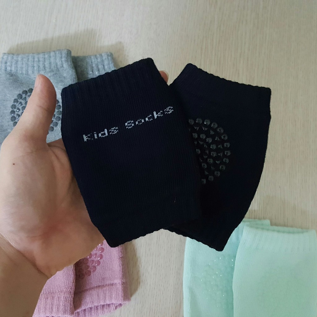 Set 2 đôi tất tập bò - Vớ tập bò Kid Sock bảo vệ đầu gối cho bé trai, bé gái