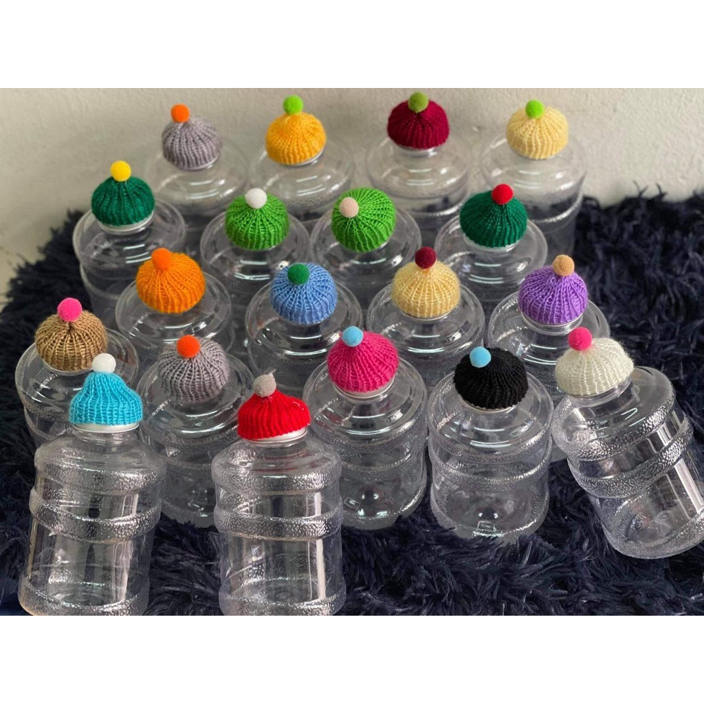 Chai Đựng Trà Sữa 500ml tặng kèm mũ len siêu CUTE cho mùa đông ấm áp.