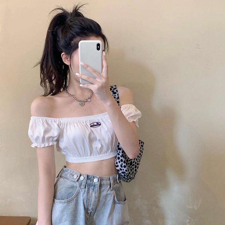 Áo kiểu crop top tay phồng/ Đầm hai dây thêu họa tiết trái tim xinh xắn dành cho nữ