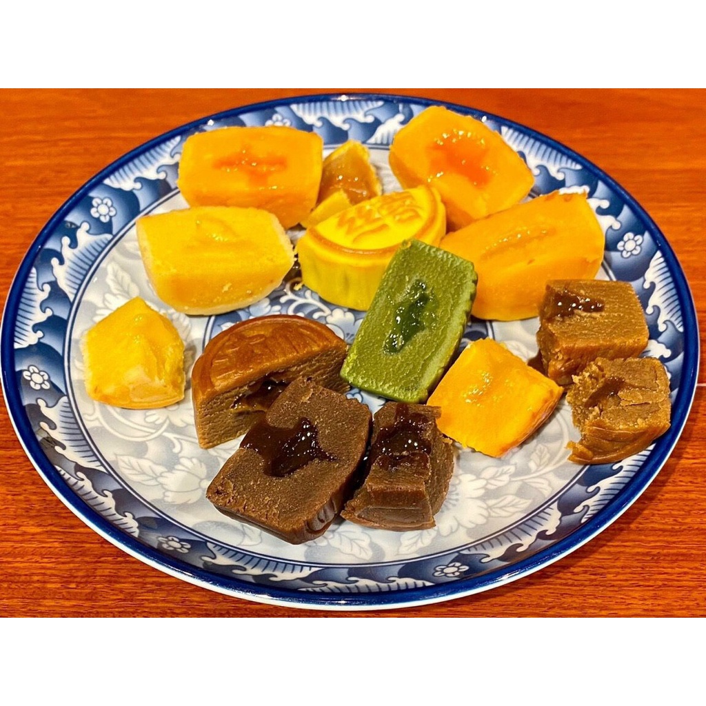 Bánh trung thu Lava Hồng Kông date mới hàng mới về
