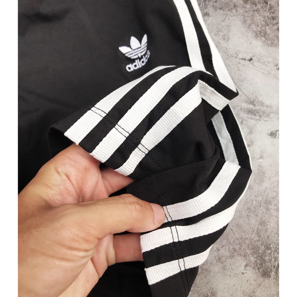 Quần legging đùi ba sọc chuẩn auth | BigBuy360 - bigbuy360.vn