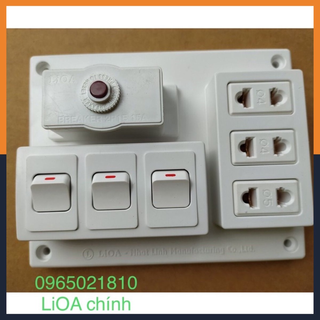 bảng  điện  LiOA  15A có  3 ổ cắm 2/3công tăc