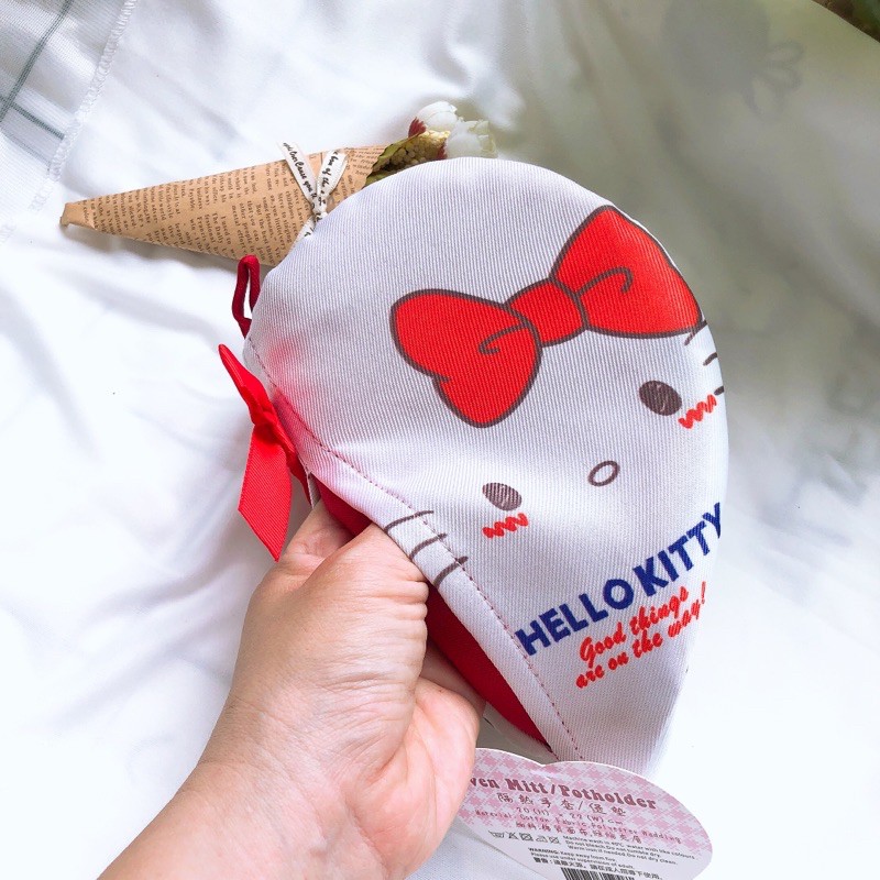 Nhấc nồi vải HelloKitty