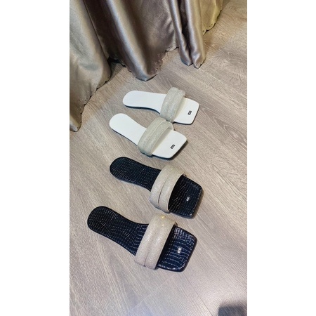 Dép bệt quai ngang 2 dây đá to (form to lùi size ạ)