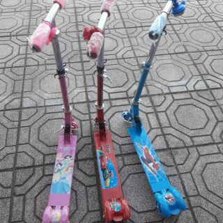 Xe Scooter 3 bánh cho bé
