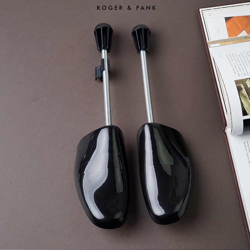 Cây Giữ Form Giày Nam Nữ Plastic Cao Cấp ROGER & FANK Freesize