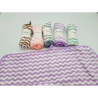 Khăn mặt bông mềm khổ 30*50cm (ảnh shop tự chụp)