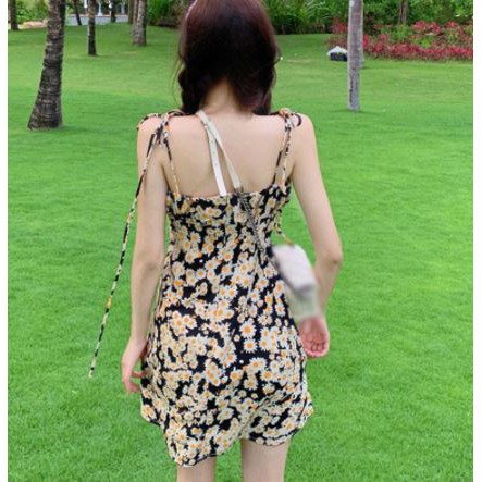 Đầm 2 dây hoa cúc Rose BlackPink