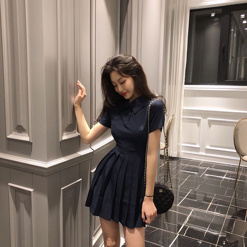 Váy POLO xếp ly liền thân tay cộc