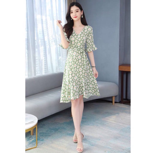 ĐẦM XOÈ HOA TAY LOE