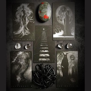 Bài The Black Tarot