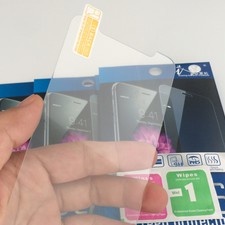 Kính cường lực iphone 12/12 Pro/12 Pro max/12 Mini trong suốt, giá siêu rẻ, tặng kèm giấy lau màn hình