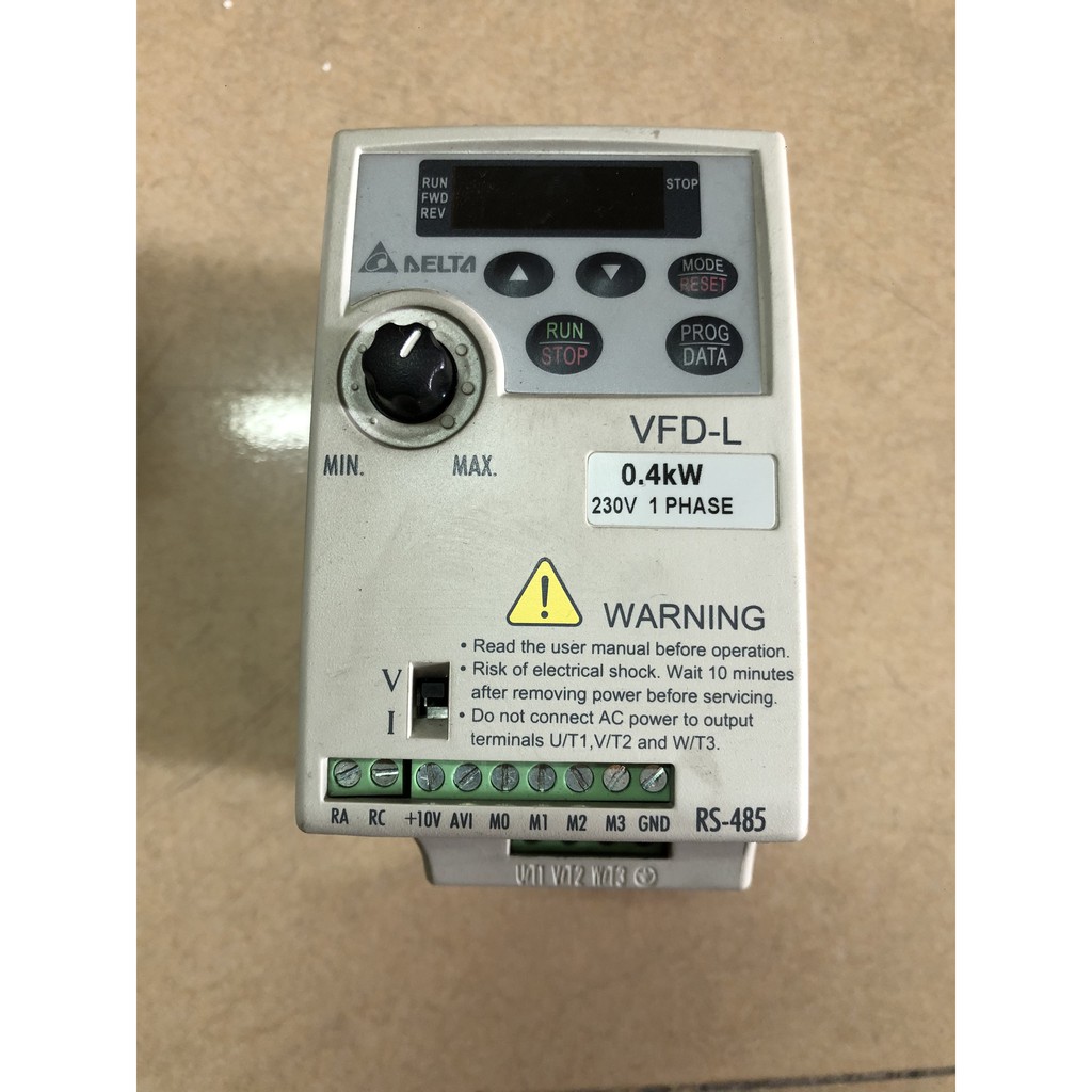 Biến tần Delta 0,2KW- 0,4KW vào 1pha 220V ra 3pha 220V