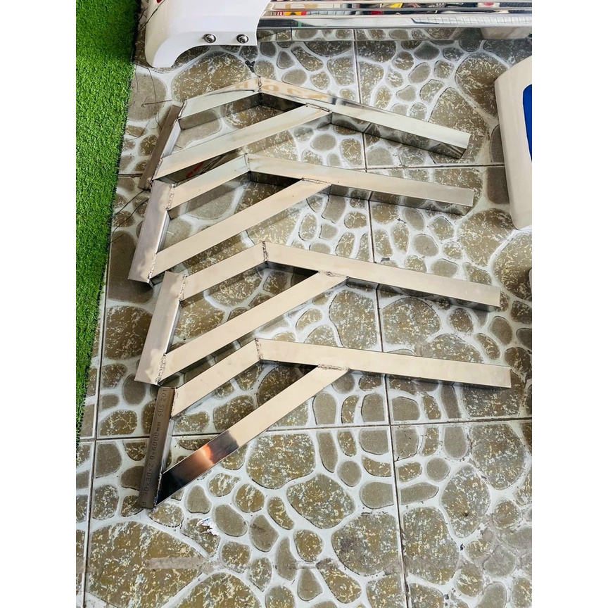 Cản hông KIA 1T9 | Inox bọc Composite . NHẬN LÀM THEO YÊU CẦU ĐỦ LOẠI  : HYUNDAI , HINO, ISUZU, SUZUKI , DAEWOO