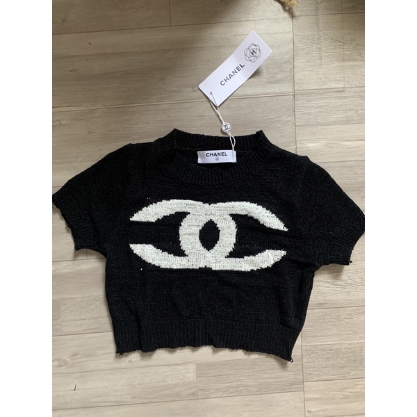 Mình bán áo len giấy crotop 2 màu trắng đen chỉ 190k 🙆‍♀️