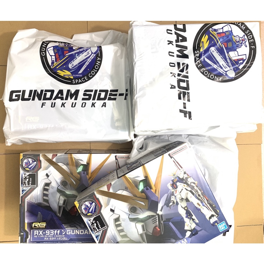 Mô Hình Gundam RG RX-93ff Nu V Gundam