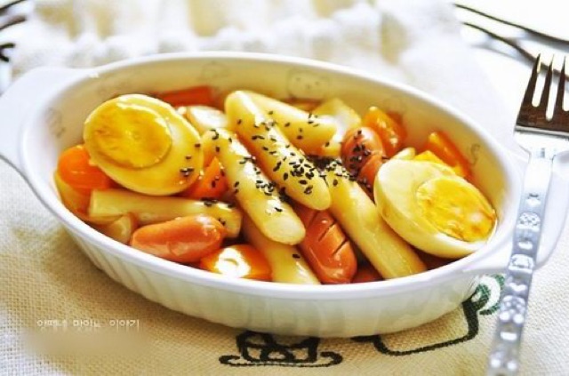 BÁNH GẠO HÀN QUỐC , TOKBOKKI HÀN QUỐC