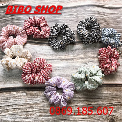 Cột Tóc Scrunchies Vải Caro Hoa Cúc Cho Nữ - Dây Buộc Tóc Nữ Vải Caro Hoa Cúc Thời Trang