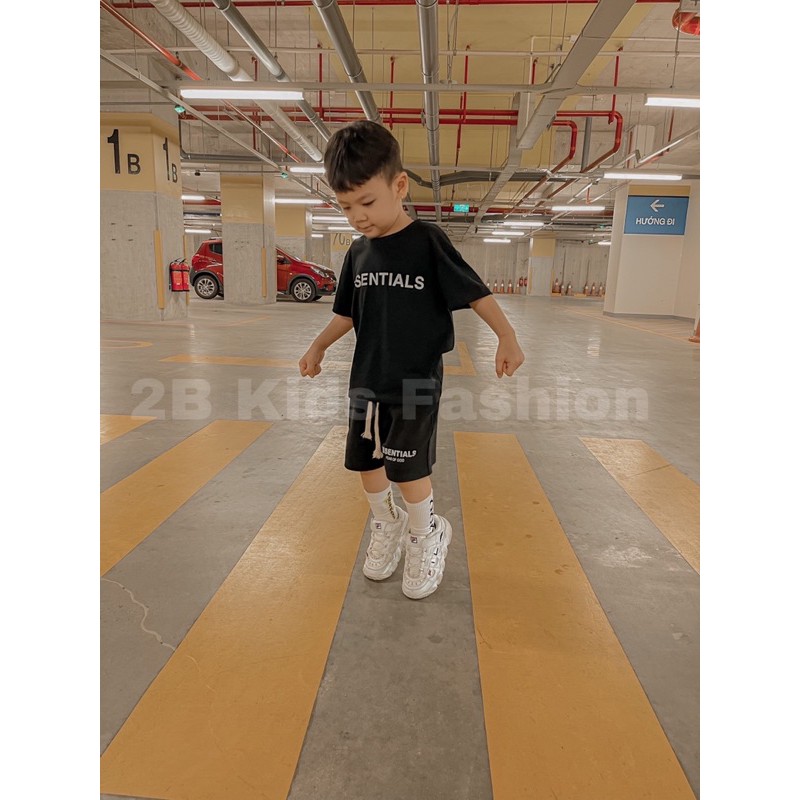 Set quần áo cho bé ESS.ENTIALS