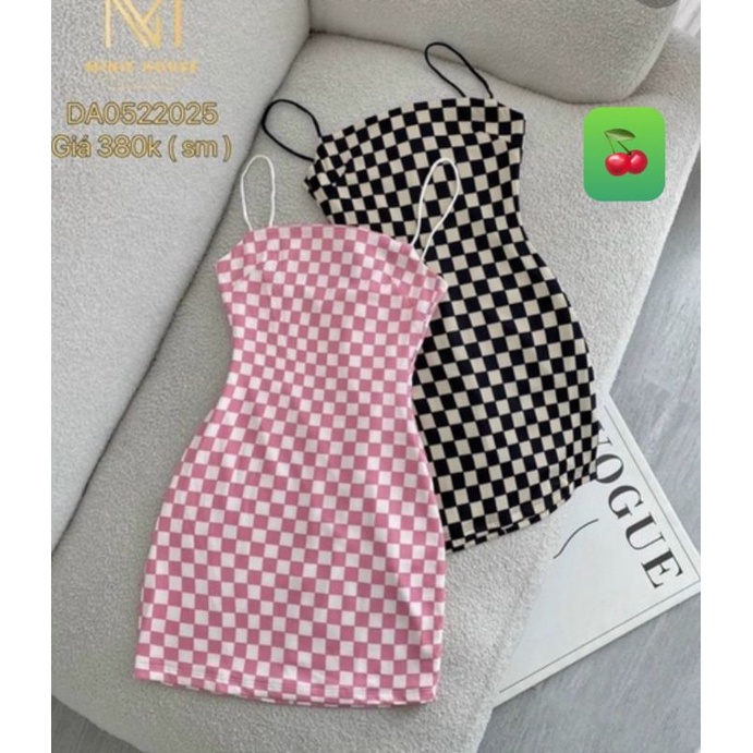 [HOT] Đầm hai dây trơn đính nút Xinh NG33211