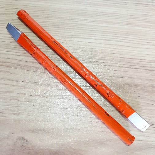 Đục Sắt Đầu Dẹp Loại Nhỏ Trọng Lượng 75g Kích Thước 8x170mm Đúc Liền Khối Cứng Cáp Tăng Hiệu Qủa Đục Đẽo