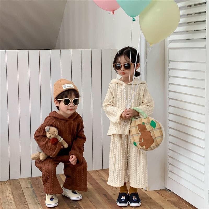 Bộ len xoắn quần sớ rộng cho bé