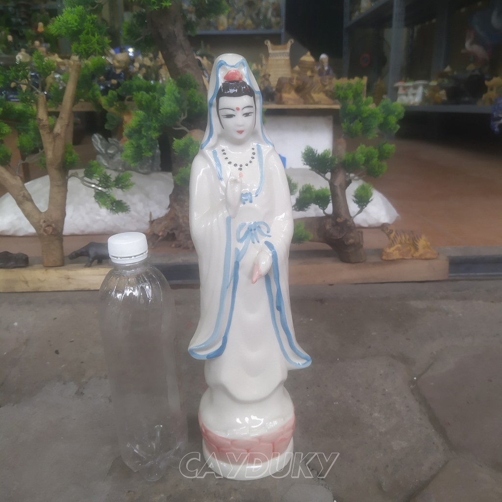 Tượng phong thủy Quan Thế Âm Bồ Tát gốm sứ Bát Tràng cao 36 cm