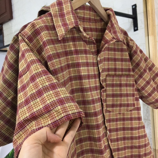 Váy sơ mi kẻ vintage đuôi xòe dáng rộng | BigBuy360 - bigbuy360.vn