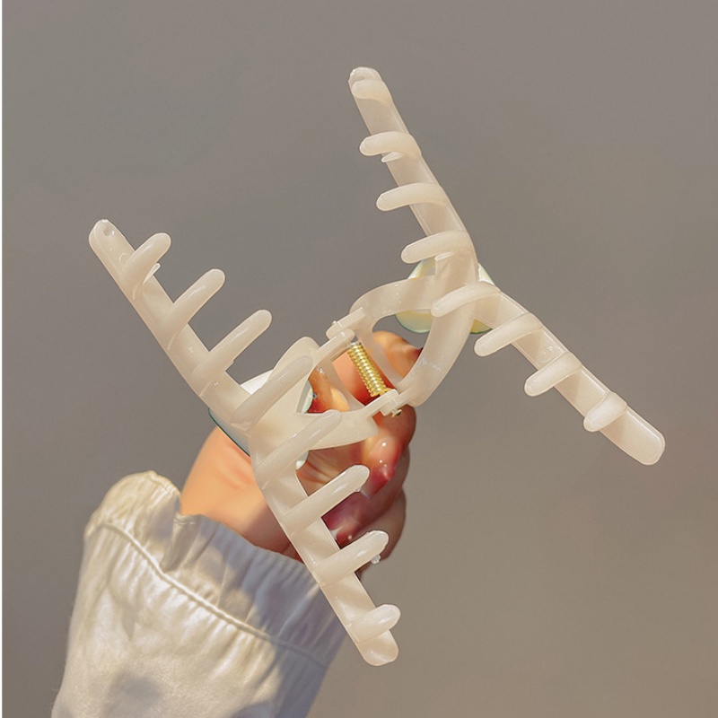 Kẹp Càng Cua Bằng Acrylic Màu Kẹo Ngọt Hình Trái Tim Cho Nữ