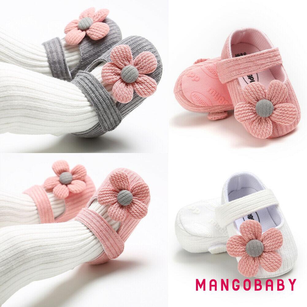 Giày tập đi chất liệu cotton mềm mại cho bé