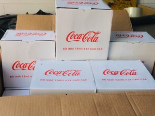 Ly cỡ trung CoCa - Cola